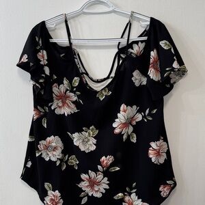 Kaileigh Black and White Floral Top